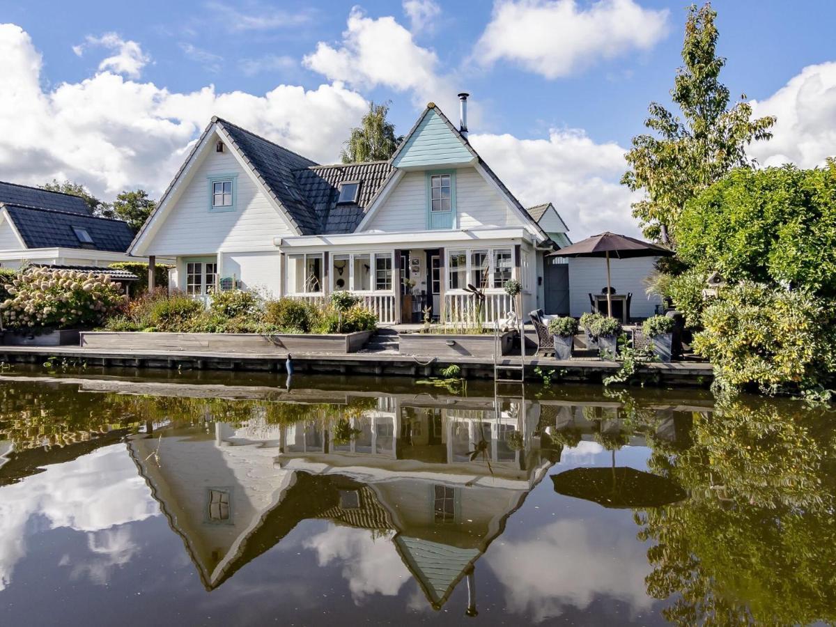 Beautiful Holiday Home With Private Terrace Kropswolde Екстериор снимка