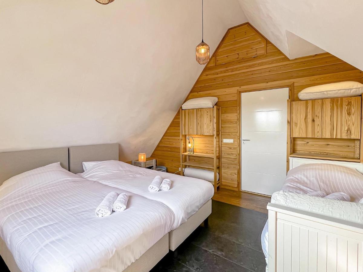 Beautiful Holiday Home With Private Terrace Kropswolde Екстериор снимка